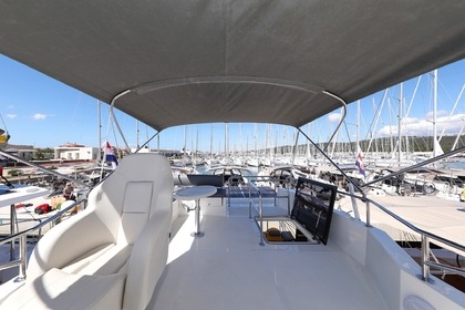 Charter Motor yacht Cobra Yachts Seamaster 45 Vodice