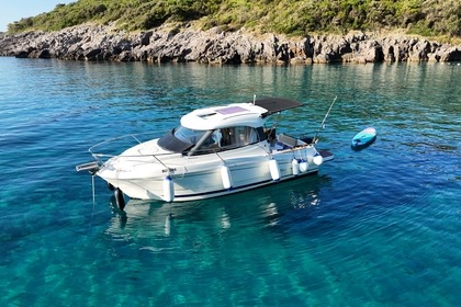 Noleggio Barca a motore Beneteau Antares 680 Budua