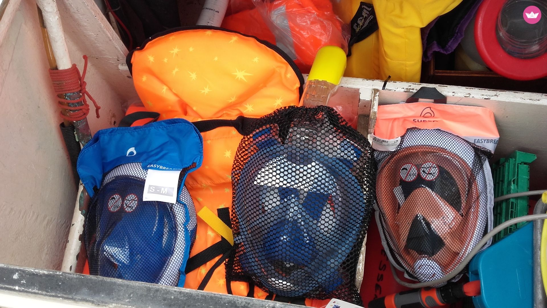 Sailboat Amel 11 Mètres for hire