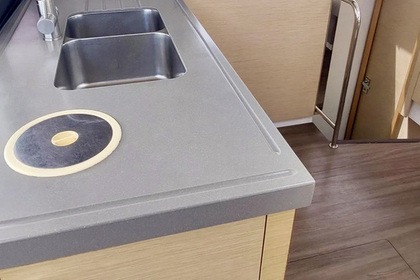 Ahoy sailors 40ft modern Catamaran amazing crew ,  GREAT RPICE