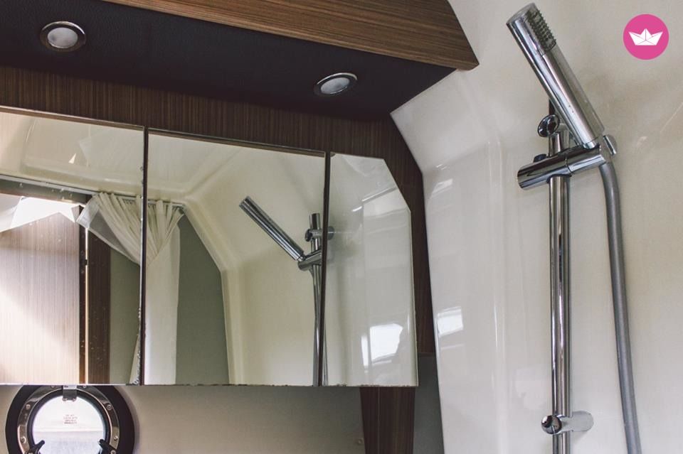 Rental Motorboat Azimut Atlatis 34 Saint Julian's