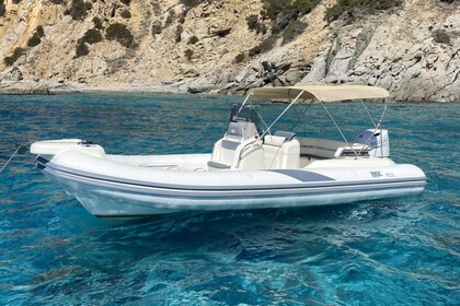 Hire RIB Bsc Classic 70 Grimaud