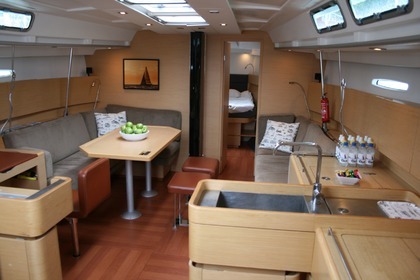 Hyra båt Segelbåt BENETEAU FIRST 50 Stockholm