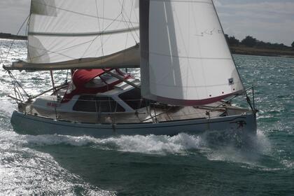 Charter Sailboat randonneur RM 800 Brest
