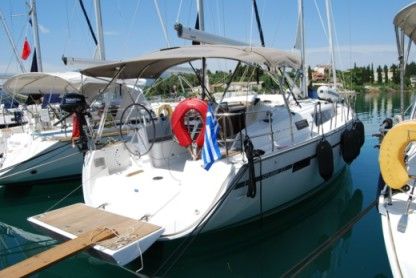 Miete Segelboot Bavaria Cruiser 37 Athen