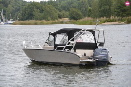 Location Bateau à moteur Anytec 530 SPD Plouguerneau