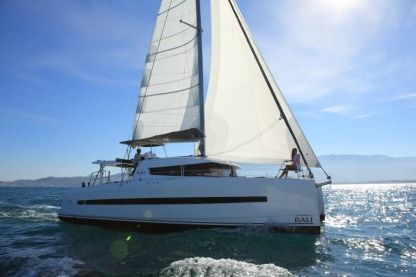 Charter Catamaran Bali 4.3 Catana Palma