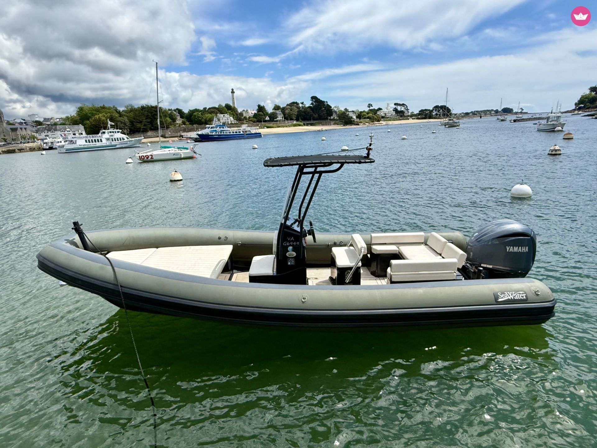 Semi-rigide SEA WATER PHANTOM 230 250cv