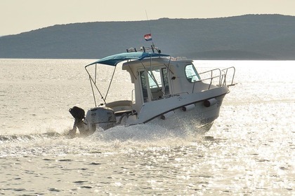 Charter Motorboat Reful 700 Ugljan