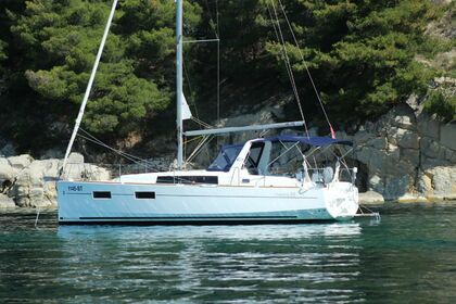 Veleiro BENETEAU OCEANIS 35
