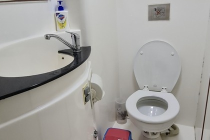 Leopard 58 Robertson and Cain 6 Bedroom