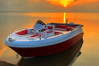 Hyra båt Båt utan licens  moonday moonday 480 sd 2024 7 guests Halkidiki