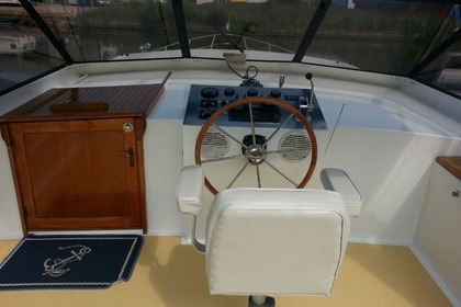 Насладитесь морем на борту 