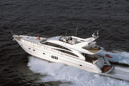 Noleggio Yacht a motore Princess 67 Castellammare di Stabia