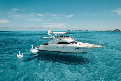 Rental Motorboat Sea Ray Flybridge Cancún