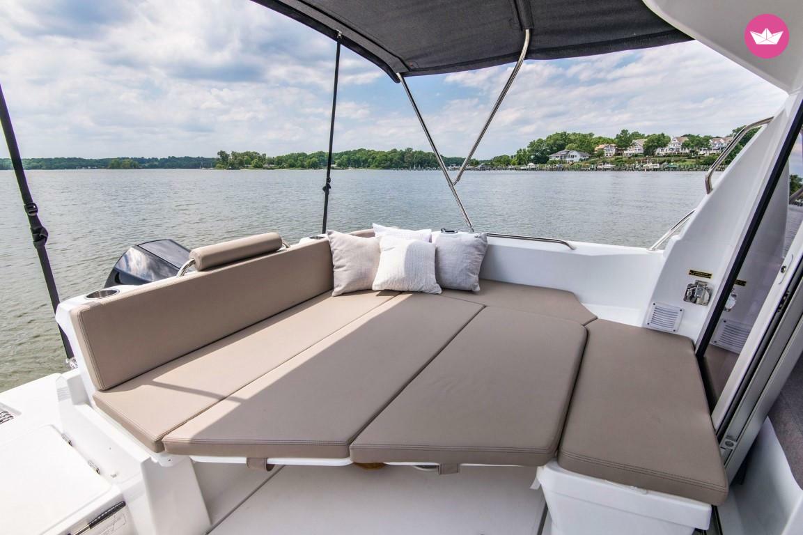 Bateau à moteur VALFINITY I. - Beneteau Antares 8 250cv 4