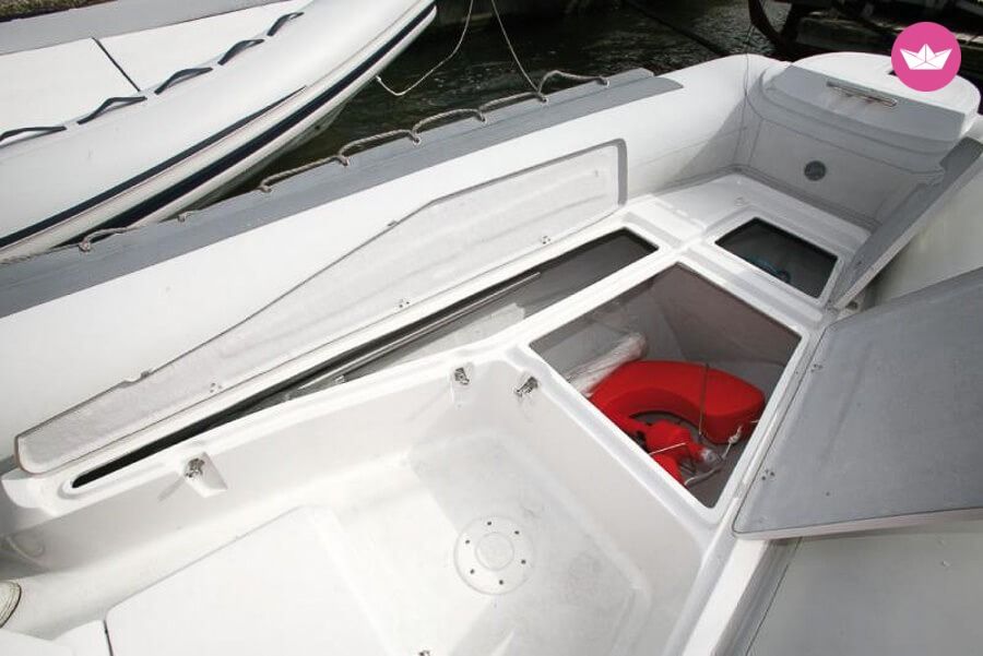 Lomac Nautica 600 In à Ajaccio à louer