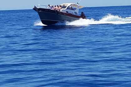 Rental Motorboat Maresca Sparviero 850 Vico Equense