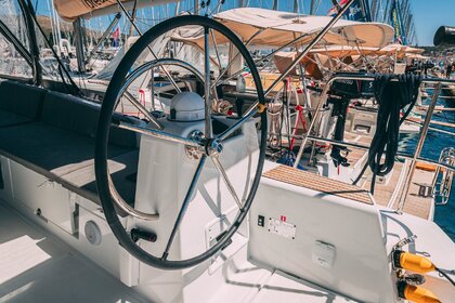 Verhuur Zeilboot Jeanneau Jeanneau 54 - 5 + 1 cab.	 Trogir