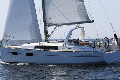 Location Voilier Beneteau Oceanis 35 Arzon