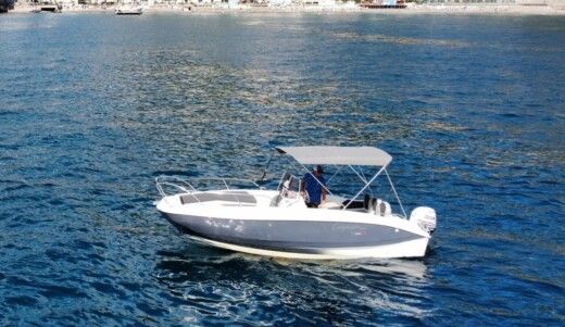 Cayman 585