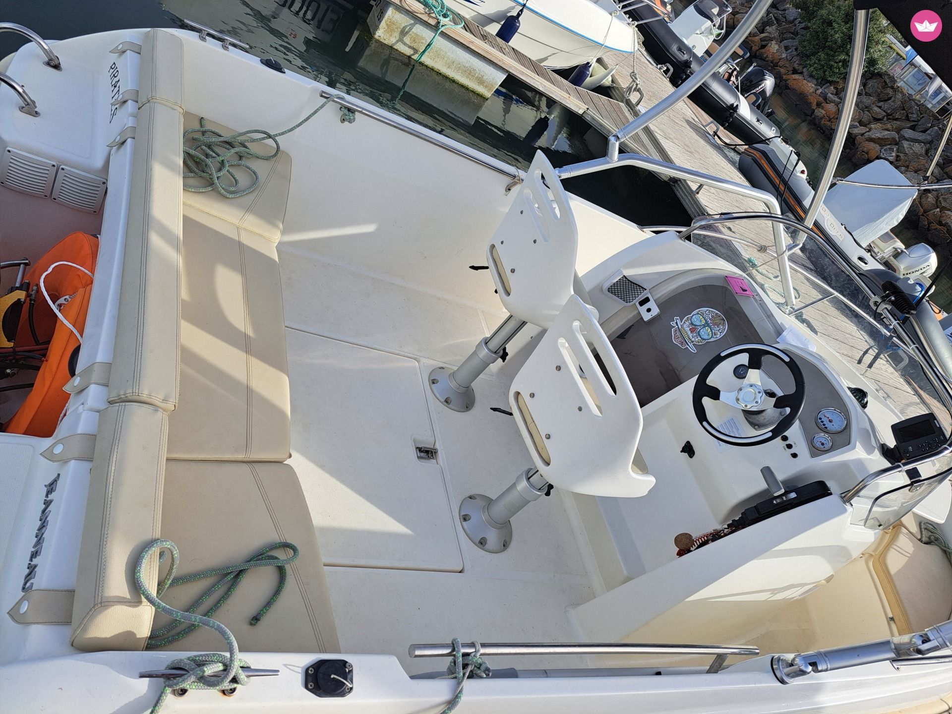 Bateau à moteur Jeanneau Cap Camarat 555 90cv 5