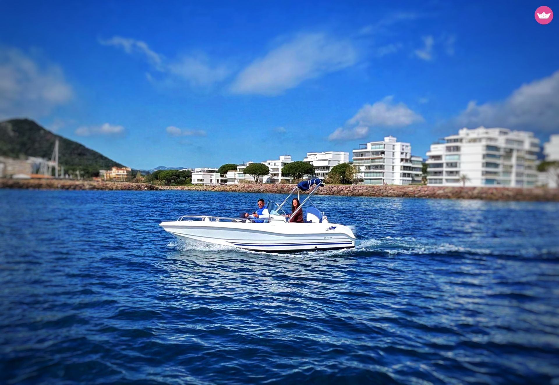 Bateau sans permis  Alboran 525 open 6cv 8