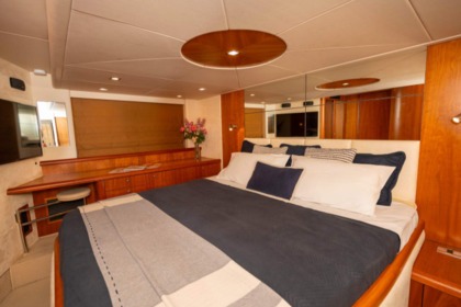 Sunseeker Predator 62