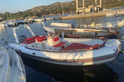 Noleggio Gommone BWA YAMAHA 255 4 T Cala Bitta