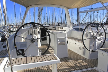 Hire Oceanis 38.1