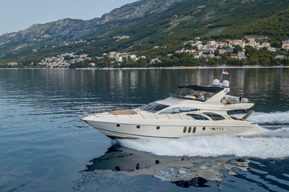 Charter Motor yacht Azimut Evolution Split
