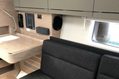 Hanse 388 en el Puerto de Masnou, Barcelona