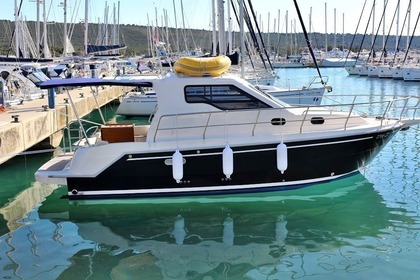 Charter Motorboat SAS Vektor 950 Sukošan