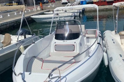 Rental Motorboat SELVA 5.70 Juan les Pins