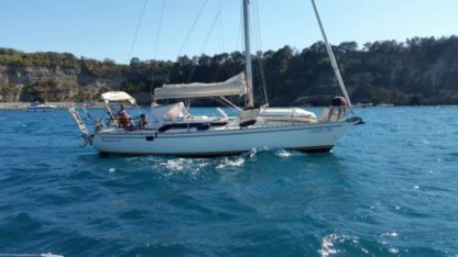 Charter Sailboat Jeanneau Sun Fizz Nettuno