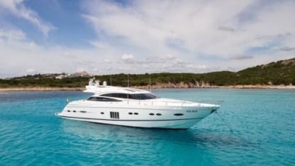 Charter Motorboat Princess V78 Poltu Quatu