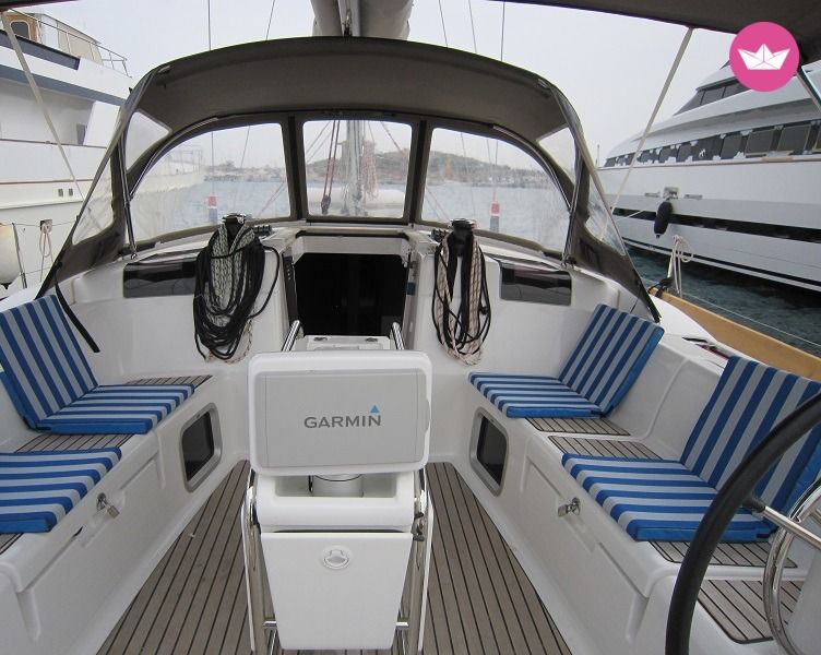 Jeanneau Sun Odyssey 449 in Athens for hire