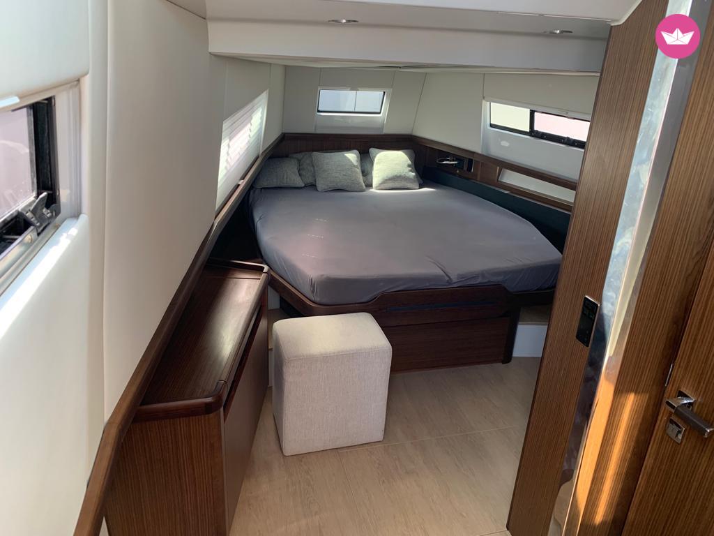 Bateau à moteur Fjord 44 open 870cv 2