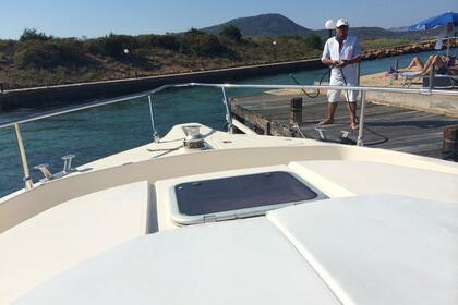 Miete Motorboot CAYMAN YACHT CAYMAN 38 WA Golfo Aranci