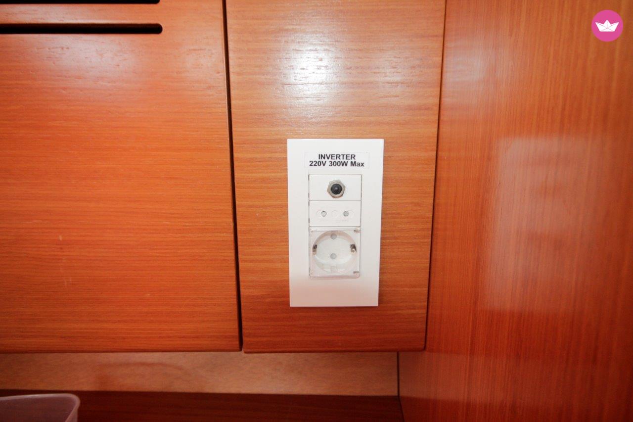 Rental Sailboat Beneteau Cyclades 50.4 Sliema