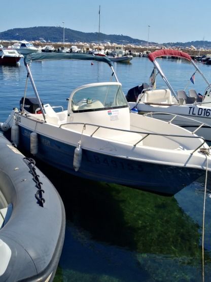 Rental Motorboat Quicksilver 550 Commander Open Toulon