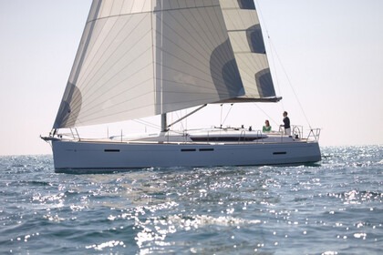 Rental Sailboat JEANNEAU SUN ODYSSEY 449 Lomas de Palmira
