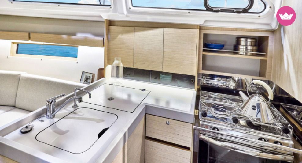 Voilier OCEANIS 34.1 PTE 10m 6
