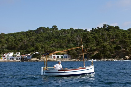 Чартер лодки без лицензии  Pascual 20 Паламос