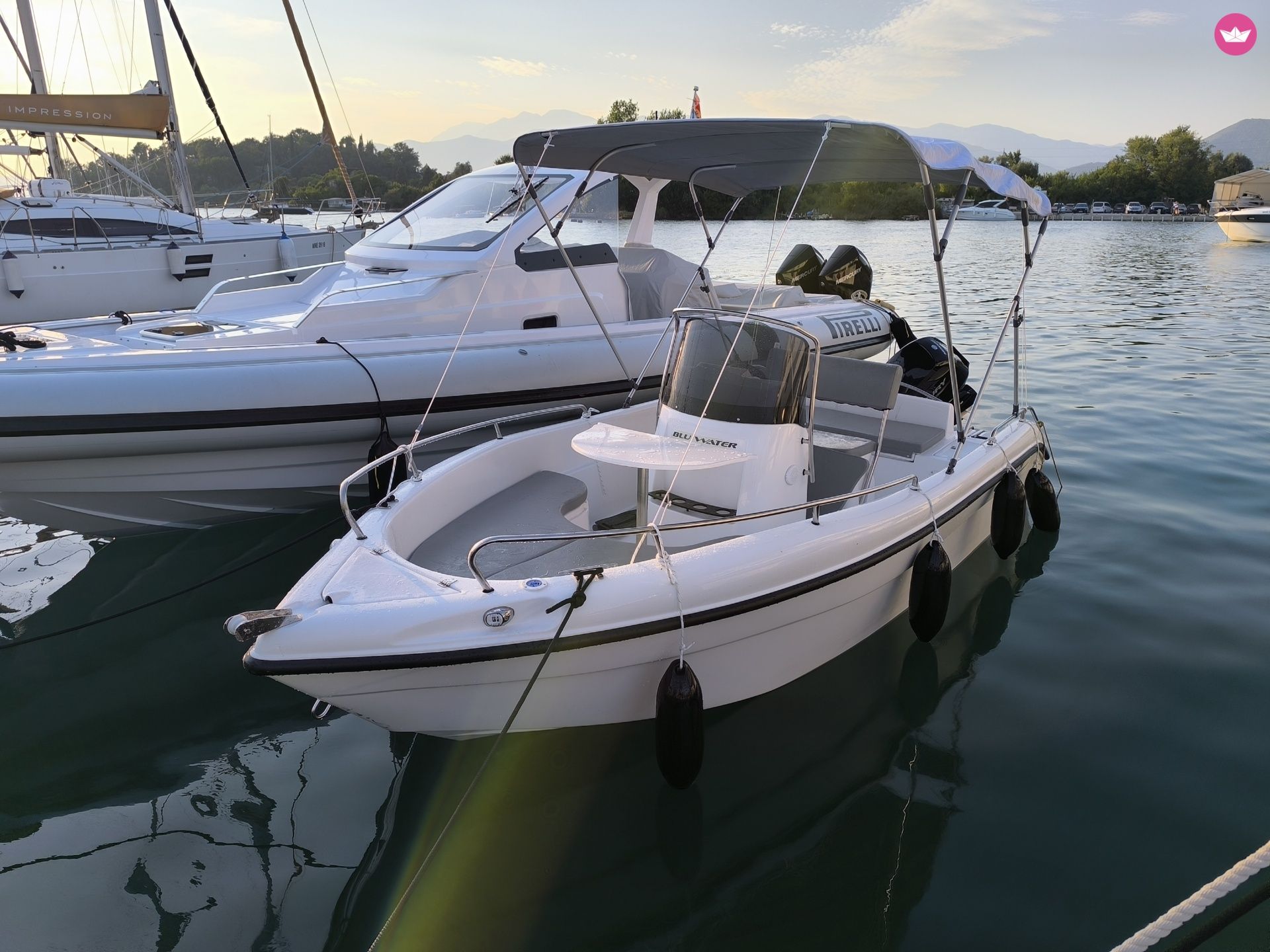 Bateau à moteur Poseidon Blu Water 170 60cv