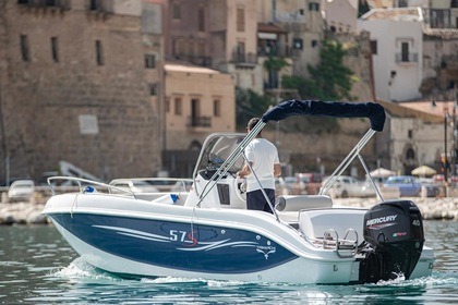 Noleggio Barca a motore Trimarchi Trimarchi 57s 004 Castellammare del Golfo
