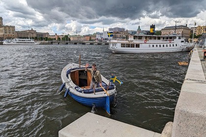 Hyra båt Motorbåt Monark 580 Stockholm