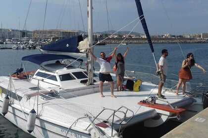 Catamaran ESTELA III  per 8-9 persone