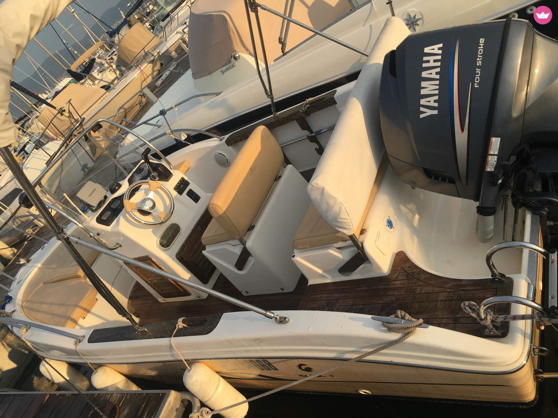 Bateau à moteur Capelli 18 Class Open 115Cv Yamaha 4T de particuliers et professionnels