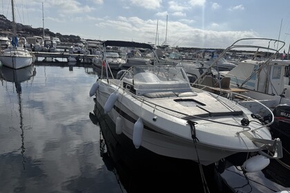 Location Bateau à moteur Pacific Craft 700 Sun cruiser Sainte-Maxime